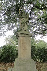 Socha sv. Jana Nepomuckého