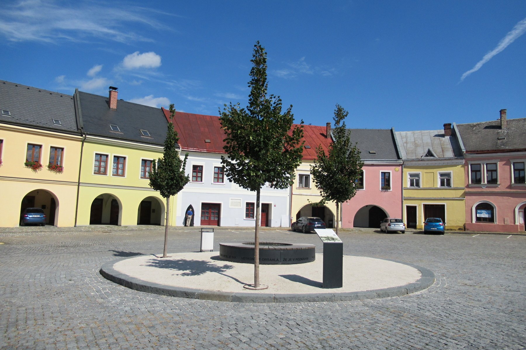 Z Javorníků přes Přerov domů - 5.-7. den: Přerov - historické centrum, pivovar Zubr, galerie zdejších rodáků, park Michalov