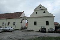 Podzámecký panský dvůr