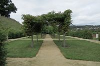 Zámecká zahrada Habrůvka