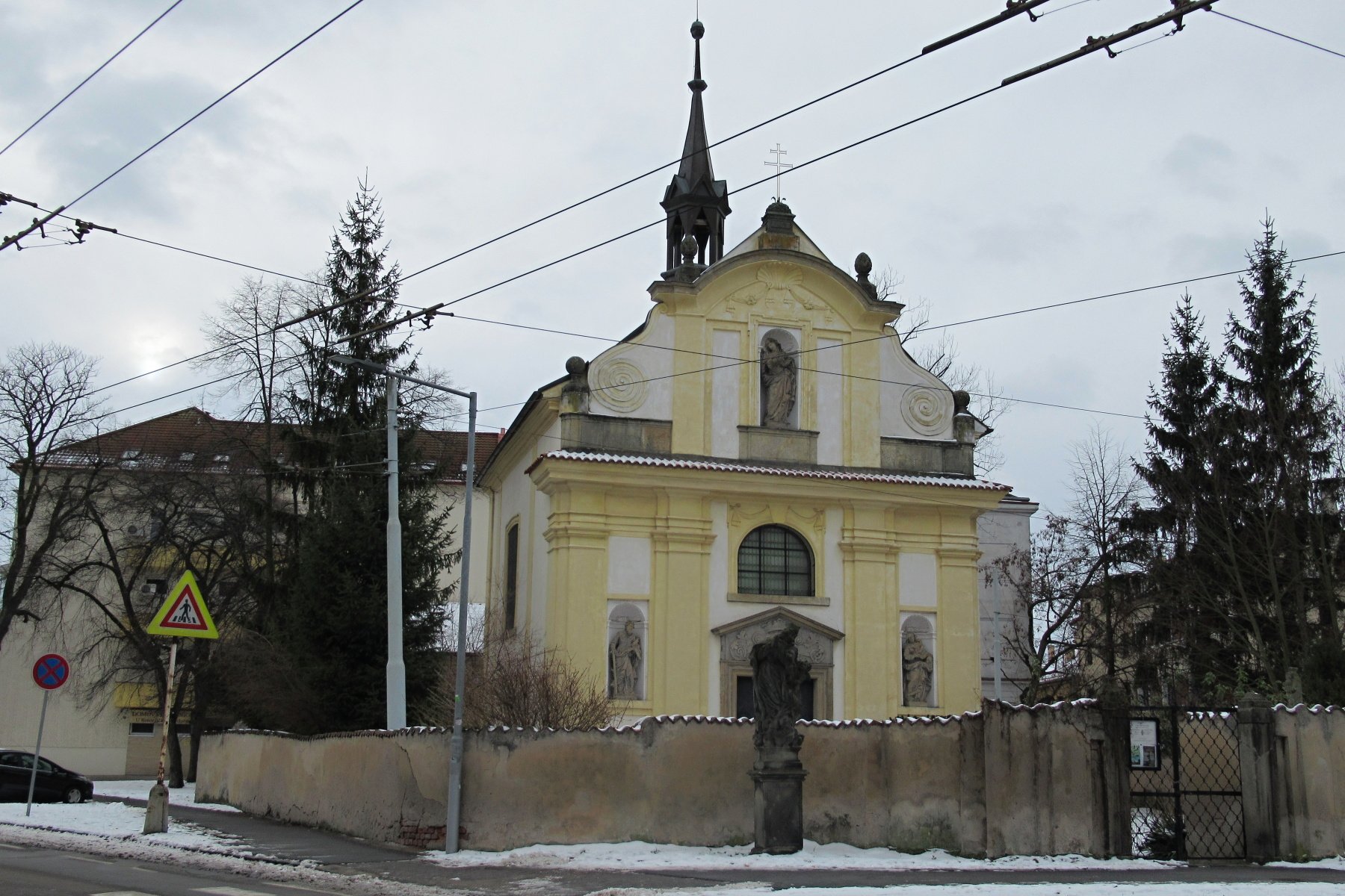 Pardubice na přelomu let 2025 a 2026 - 5. den - trasa cca 11 km: okolí zámku a NS Zámecké valy, soutok Labe a Chrudimky, procházka podle Labe, Chodník slávy, Pivní ambasáda