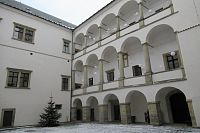 Vnitřní nádvoří zámku