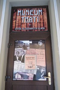 Loděnice - na zastávce