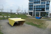 Praha-Karlín (bytový dům Fragment a sochy D. Černého, Sudkovy a Kaizlovy sady, Invalidovna, Národní dům, pivovar Pivo Karlín) a Praha-Hostivař (pivovar Vik Brewery), Dolní Měcholupy (golf a rozhledna Schody) a Horní Měcholupy (pivovar Hostivar H1)