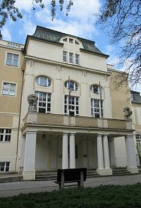 Národní dům Karlín