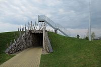 Dolní Měcholupy - vyhlídka Schody na golfovém hřišti