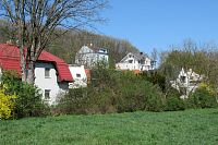 Vily v kopce na Rokytkou