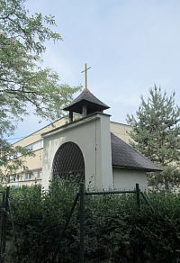 Čimice - kaplička na bývalé návsi