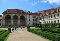 Valdštejnská zahrada