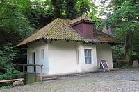 Bývalý domek medvědáře - dnes toalety