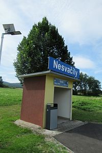 Vintířova stezka - 5. trasa – 14 km: (Beroun) – Tetín – Tobolka (kaple sv. Václava) – Vinařice (kaple) – Všeradice (kostel sv. Bartoloměje, zámek - galerie a muzeum M. D. Rettigové, pivovar Dvůr Všerad)
