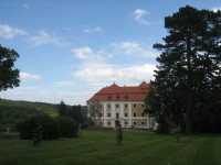 Valeč - zámek