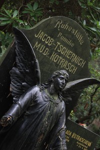 Lesní hřbitov - anděl