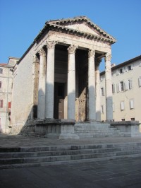 Římská bazilika v Pule 1 stol.n.