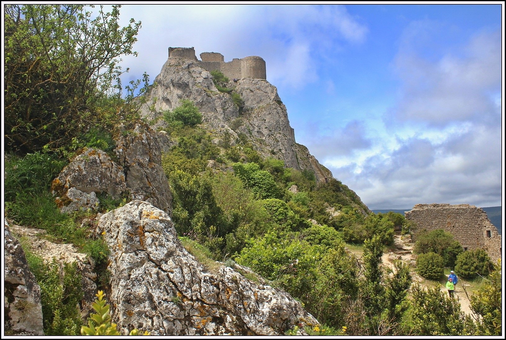Katarský hrad Peyrepertuse v Okcitánii