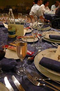 Cavallino Bianco - víno a stolování