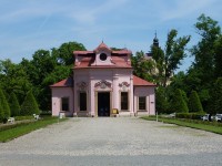 pavilon saly terreny