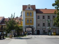 Novohradská brána