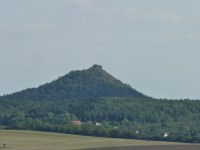 a hrad Koštálov
