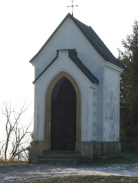 Kaplička - vyhlídka na Šternberk