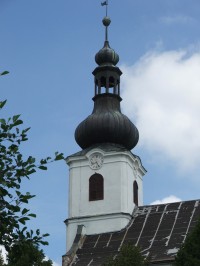 Karlovice - kostel