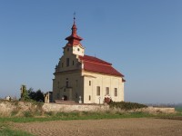 kostel sv. Bartoloměje v létě