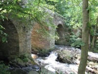 kamenný most s peřejemi u Toušic