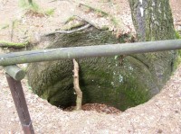 hrad Chlum - hradní studna