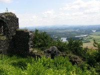zřícenina hradu Ronov