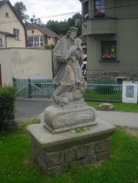 Loket – sochy sv. Jan Nepomuckého