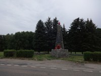 Památník setkání dvou armád (u hlavní silnice č. 112 z Vlašimi do Benešova)