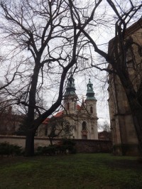Praha a kostel sv. Jana Nepomuckého Na skalce