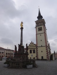 Dobruška – renesanční budova radnice s věží