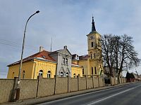 Hořovičky na cestě z Prahy do Karlových Varů a kostel sv. Cyrila a Metoděje