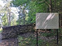 Kamenice nad Lipou a Židovský hřbitov