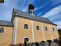 Obrázky z Broumovska a kostel v polském městečku Tłumaczow