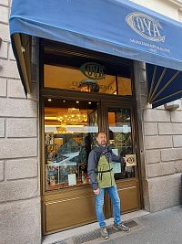 Obrázky z Milána a Pasticceria či Caffé Cova