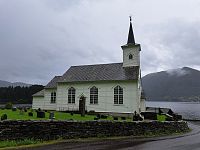 Norsko - Bergen a kostel na ostrově Osterøy