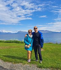 Zeměpisná šířka 68.8213942 N. Trika se nacházejí na NEJsevernějším místě svého letošního putování! I zde obstály bez ztráty hvězdičky.