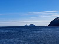 Jedná se o jeden z nejsilnějších proudů spojených s přílivem a odlivem, o kterém se zmiňovali ve svém díle řečtí historikové a později básníci či spisovatelé. Jako námět své povídky „Pád do Maelströmu“ si ho zvolil Edgar Allan Poe.