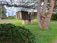 Plastika pro sklárnu Moravia