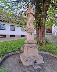 Jan z Pomuka před Zámečkem