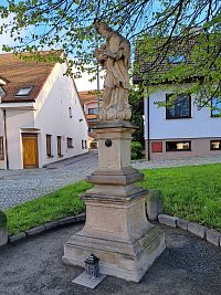 Jan z Pomuka před Zámečkem