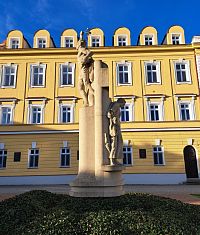 Pomník obětem 1. a 2. světové války