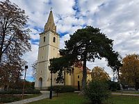 Gotický kostel „Szent Kelemen pápa és vértanú-templom“, neboli svatého Klementa