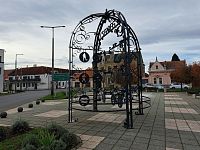 Obrázky z Maďarska a město Csepreg