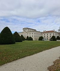 Obrázky z Maďarska a vodárenská stavba u zámku Esterháza