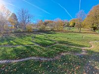 Obrázky z Maďarska a park Svaté koruny ve městě Kőszeg