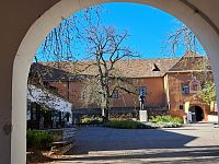 Hejtman Jurisich Miklós.