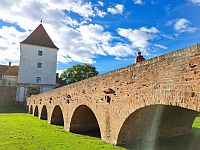 Hradní (zámecký) park.